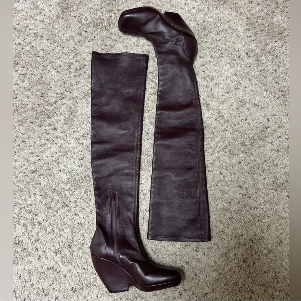 KHAITE Morgan over the knee burgundy boots - Picture 4 of 12